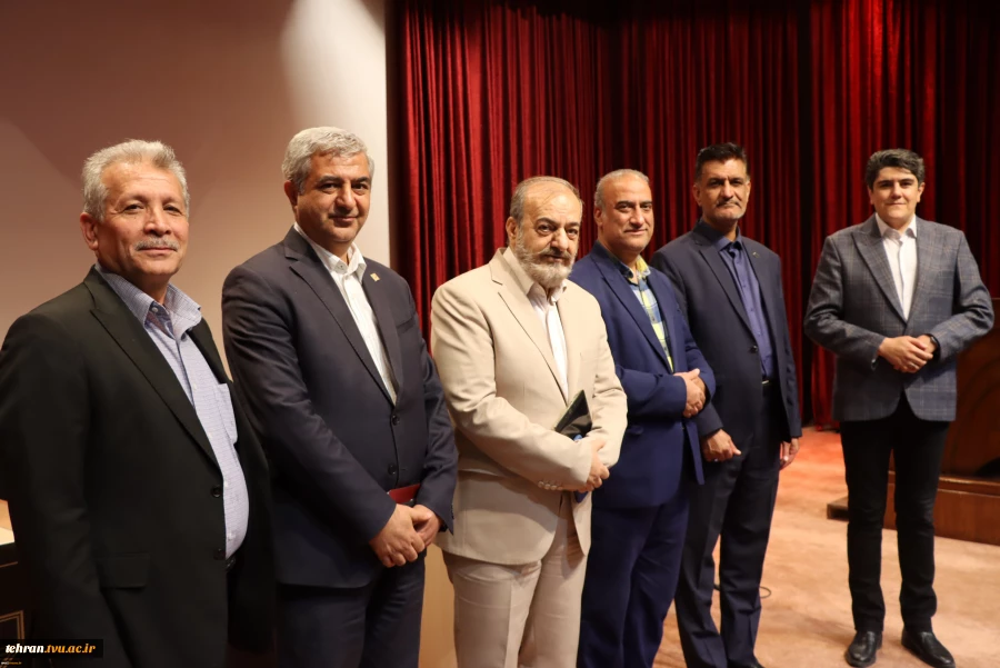 مهندس عبدی در دیدار با اعضای هیئت‌ مدیره انجمن روابط عمومی ایران؛ تربیت نیروی انسانی کارآمد، خلاق و کارآفرین جزو مهم ترین رسالت های دانشگاه فنی و حرفه ای است 13
