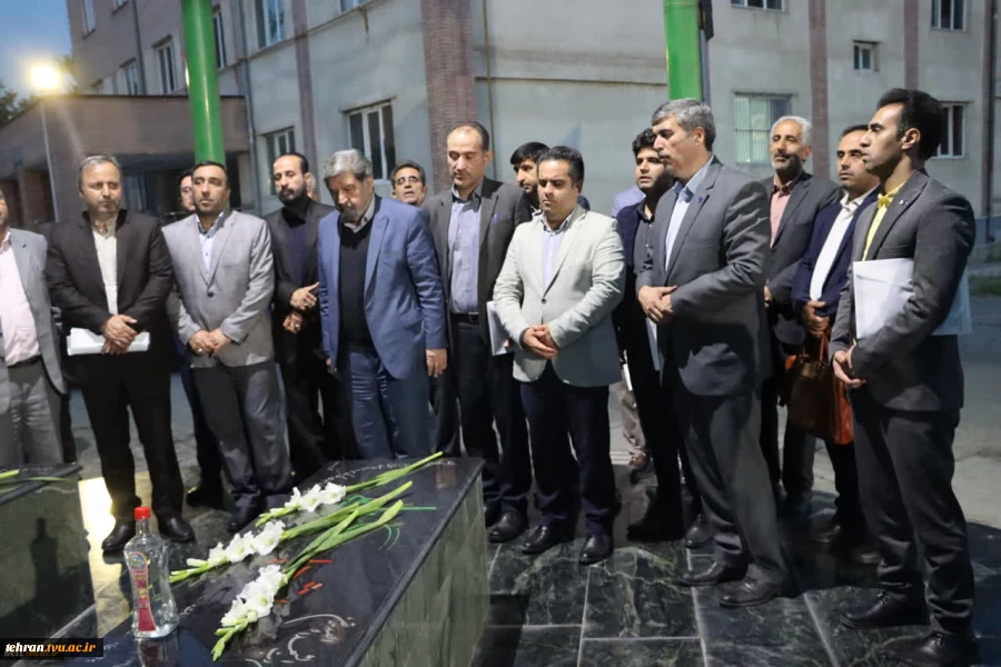 با حضور معاون آموزشی دانشگاه فنی و حرفه ای نخستین نشست هم اندیشی اعضای هیأت علمی و کادر آموزشی دانشگاه فنی و حرفه ای استان تهران برگزار شد 6