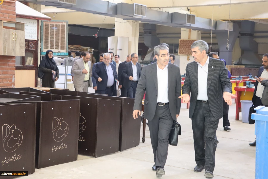 بازدید هیأت نظارت، ارزیابی، تضمین کیفیت و آمایش آموزش عالی استان تهران از دانشکده فنی انقلاب اسلامی تهران 11