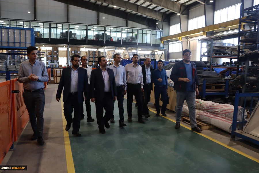 بازدید معاونین و جمعی از اعضای هیات علمی دانشگاه فنی و حرفه ای استان تهران از کارخانجات گسترده گروه صنعتی آسانسور و پله برقی بهران آسانبر 2
