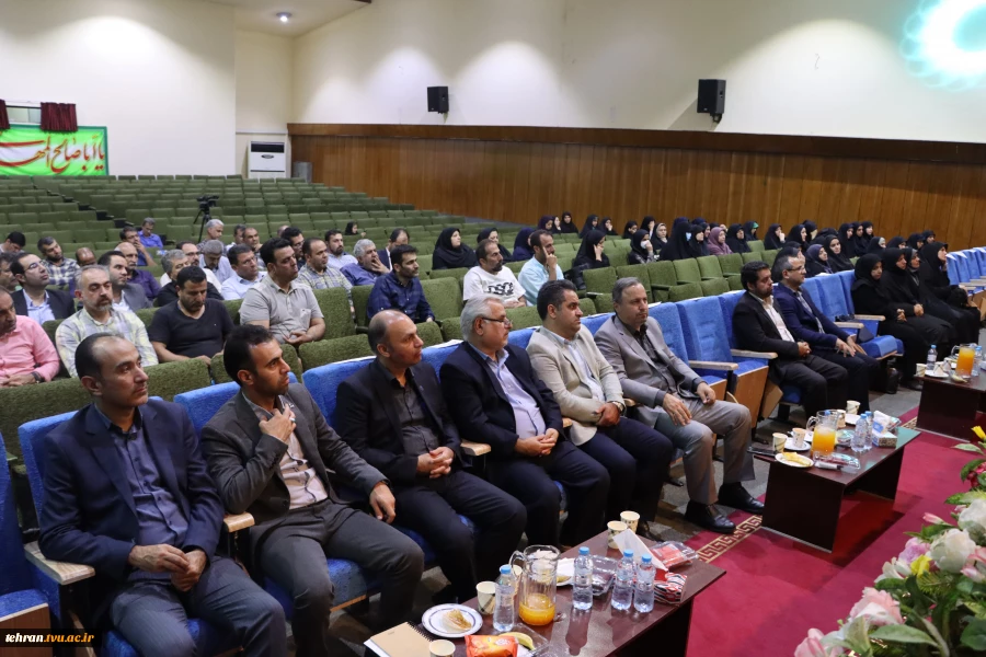 دکتر کامران رحیمی:
دانشجویان سرمایه های اصلی این نظام هستند 4