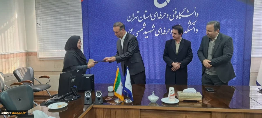 برگزاری جلسه نکوداشت میلاد با سعادت حضرت فاطمه زهرا (س) و بزرگداشت مقام زن و تقدیر از کارکنان خانم دانشکده 5