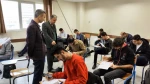 بازدید دکتر رحیمی رئیس دانشگاه فنی و حرفه ای استان تهران در دومین روز برگزاری امتحانات پایان ترم نیمسال اول 1402 دانشکده شهید شمسی پور 6