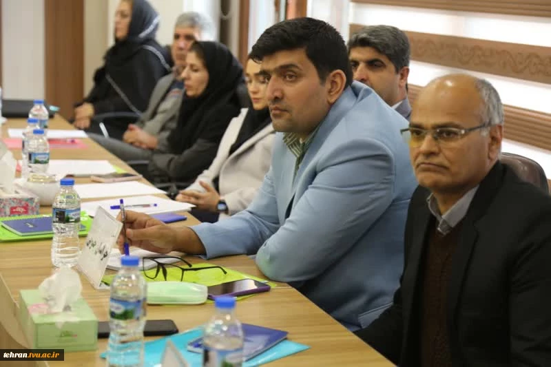 رئیس دانشگاه فنی و حرفه‌ای در گردهمایی تخصصی معاونین اداری و مالی و عاملین مالی دانشگاه:
یکی از مولودهای انقلاب اسلامی، دانشگاه‌های صاحب علم و ارزش مدار بود 2