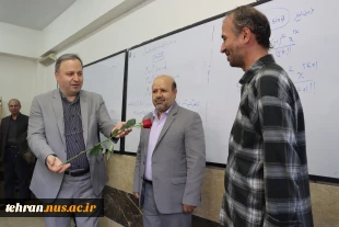 به مناسبت فرارسیدن روز معلم و استاد: 

تقدیر از همکاران دانشکده فنی انقلاب اسلامی توسط رئیس دانشگاه فنی و حرفه ای استان تهران 5