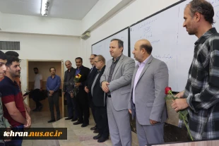 به مناسبت فرارسیدن روز معلم و استاد: 

تقدیر از همکاران دانشکده فنی انقلاب اسلامی توسط رئیس دانشگاه فنی و حرفه ای استان تهران 4