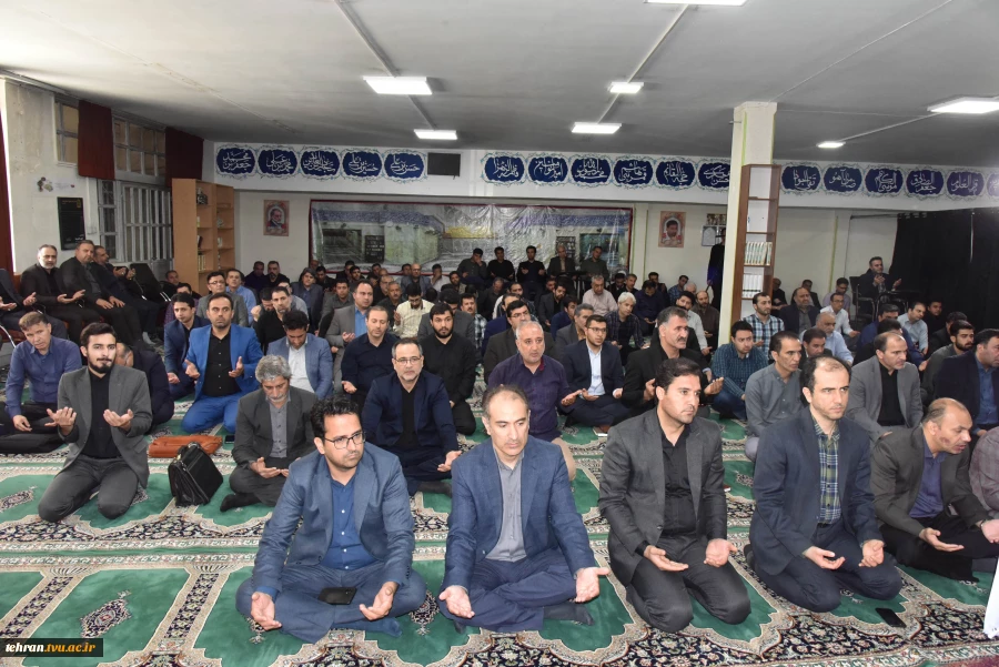 برگزاری آیین عزاداری شهادت آیت‌الله سید ابراهیم رئیسی و هیئت همراه در سازمان مرکزی دانشگاه فنی و حرفه‌ای 16