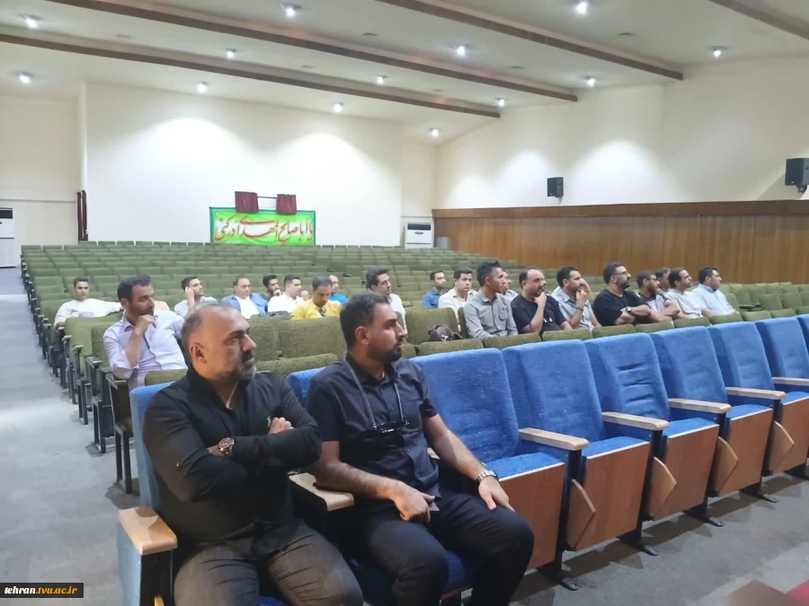 نصب و راه اندازی پله‌برقی در کارگاه آسانسور دانشکده فنی و حرفه ای انقلاب اسلامی 3