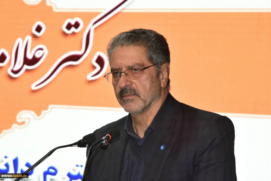 دانشگاه ملی مهارت به مناسبت سیزدهمین سالگرد شهادت دانشمند برجسته، شهید حسن طهرانی مقدم برگزار کرد:

آیین گرامی‌داشت ۲۲۲ شهید دانشجوی دانشگاه ملی مهارت و رونمایی از پوستر دومین کنگـره مـلی پدر صنعت موشـکی کشـور 4