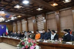 مراسم تقدیر از برگزیدگان جشنواره حرکت در دانشگاه ملی مهارت استان تهران با حضور رئیس دانشگاه ملی مهارت استان تهران 5