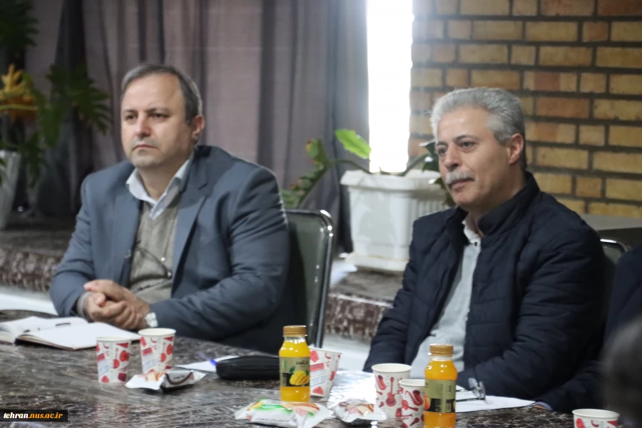 در جهت توسعه همکاری های حوزه صنعت و دانشگاه در شهرک صنعتی قرچک صورت پذیرفت؛ 

نشست مشترک رئیس دانشگاه ملی مهارت استان تهران با قائم مقام و مدیر عامل شرکت شهرک های صنعتی تهران، مدیر عامل شرکت خدماتی شهرک صنعتی قرچک، رئیس انجمن حمایت از زندانیان شهرستان ق