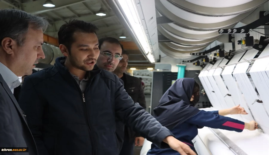 بازدید رئیس دانشگاه ملی مهارت استان تهران از شرکت جهان اروم اُیاز 7