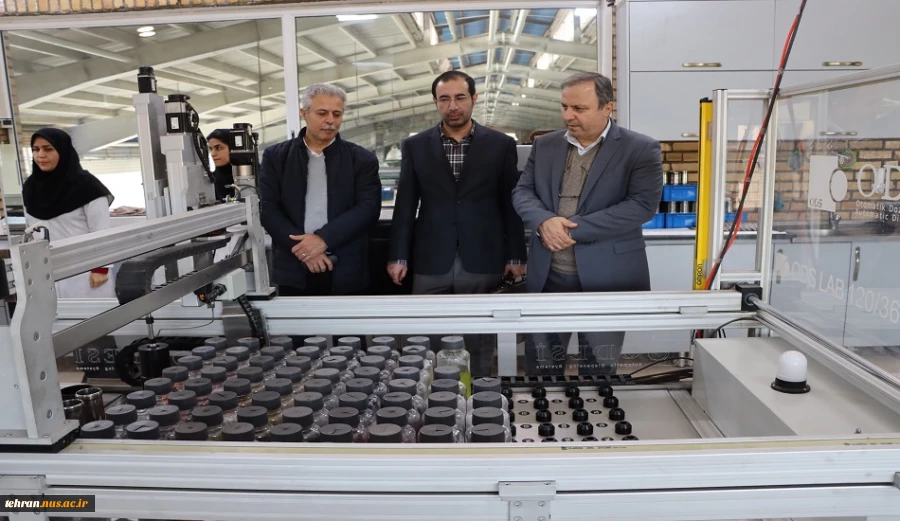 بازدید رئیس دانشگاه ملی مهارت استان تهران از شرکت جهان اروم اُیاز 11