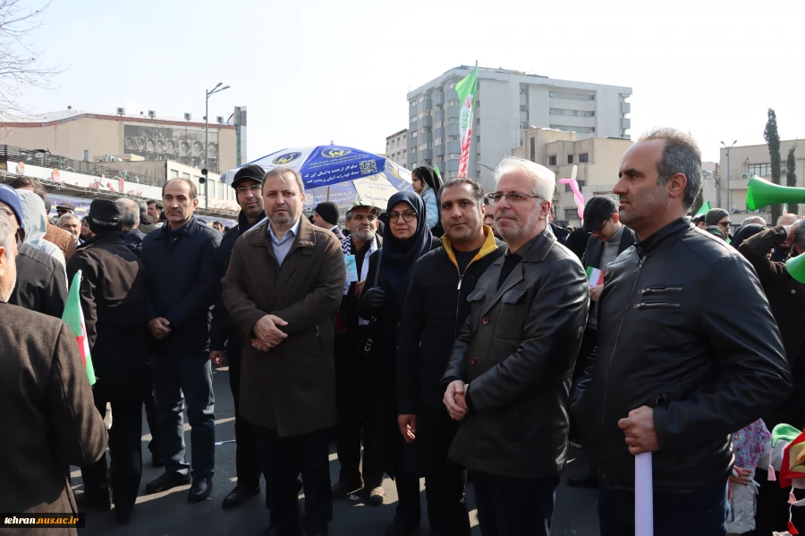 حضور پرشور دانشگاهیان دانشگاه ملی مهارت استان تهران در جشن پیروزی انقلاب و راهپیمایی یوم‌الله 22 بهمن 5