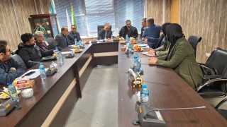 در جهت توسعه همکاری های حوزه صنعت و دانشگاه صورت پذیرفت؛
نشست و هم اندیشی نمایندگان دانشگاه ملی مهارت استان تهران با قائم مقام و مدیرعامل شرکت شهرک‌های صنعتی تهران در حوزه صنایع کوچک، مدیرعامل و نائب رئیس هیئت مدیره شرکت خدماتی شهرک صنعتی نصیر آباد، مدیر تامین مالی و توسعه بازار در حوزه صنایع کوچک،  مدیر دولتی شرکت ها در شهرک صنعتی نصیر آباد و  مسئول امور زندانیان در استان تهران