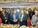 بازدید رئیس دانشگاه ملی مهارت کشور از غرفه دانشکده فنی انقلاب اسلامی در هشتمین بازارچه دانشجویی دانشگاه ملی مهارت در دانشکده دکتر شریعتی تهران 2