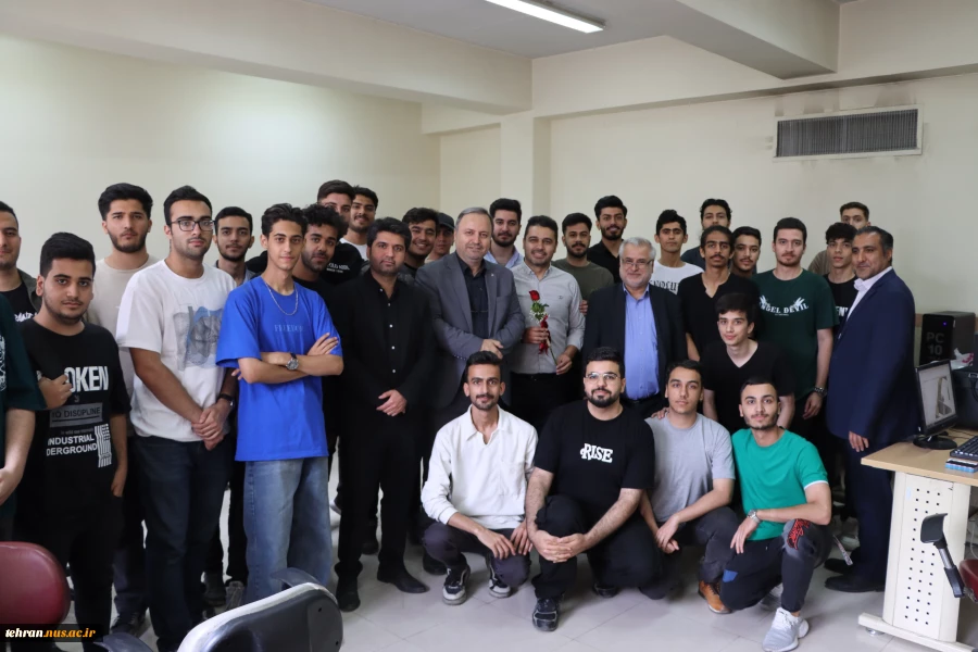 به مناسبت فرارسیدن روز معلم و استاد:

تقدیر از همکاران دانشکده فنی انقلاب اسلامی با حضور رئیس دانشگاه ملی مهارت استان تهران 2