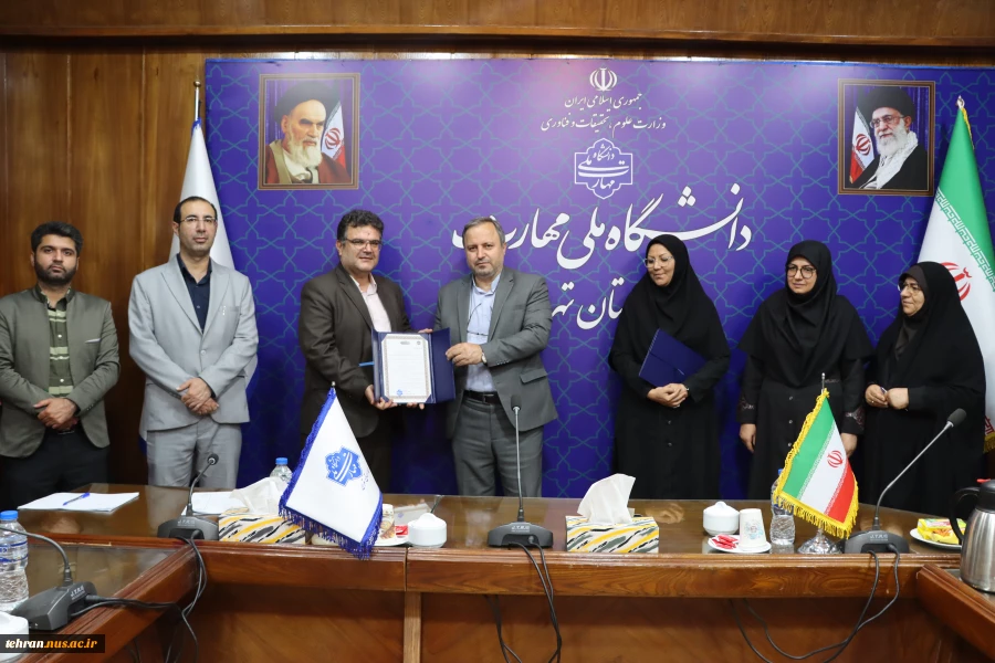 با حضور دکتر کامران رحیمی، رییس دانشگاه ملی مهارت استان تهران؛

آیین معارفه سرپرست معاونت اداری، مالی و مدیریت منابع دانشگاه ملی مهارت واحد استان تهران و دانشکده فنی انقلاب اسلامی صورت پذیرفت 2