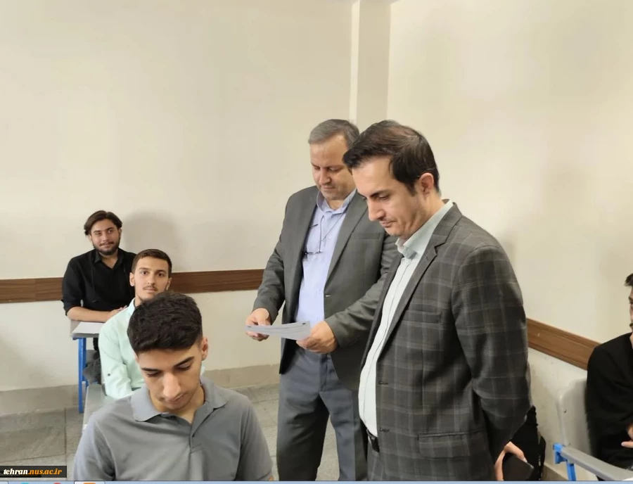 بازدید سرزده رییس دانشگاه ملی مهارت استان تهران از حوزه امتحانات پایان ترم دانشکده شهید شمسی پور 13