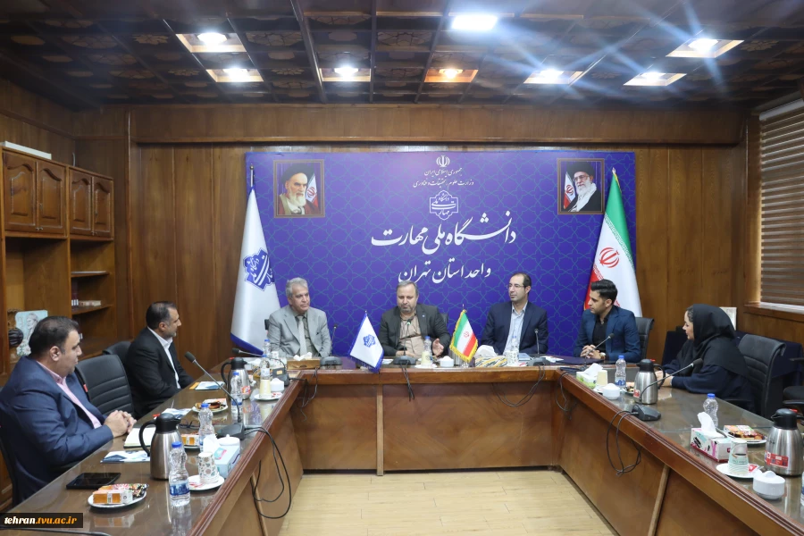 نشست مشترک دانشگاه ملی مهارت استان تهران و شرکت سیراف در دانشکده انقلاب اسلامی؛ گامی نوین در توسعه مهارت‌آموزی، نوآوری و پیوند آموزش عالی با صنعت کشتی‌سازی کشور 3