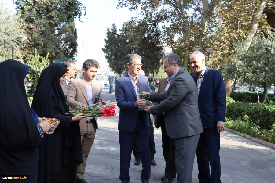با حضور معاون آموزشی دانشگاه ملی مهارت برگزار شد؛
"تبیین سیاست‌های آموزشی دانشگاه ملی مهارت استان تهران در جلسه آیین آغاز سال تحصیلی جدید در دانشکده فنی انقلاب اسلامی" 9