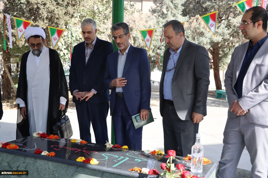 در آستانه آغاز سال تحصیلی جدید و همزمان با فرارسیدن هفته دفاع مقدس صورت پذیرفت؛

بازدید معاون آموزشی دانشگاه ملی مهارت از کارگاه‌های آموزشی دانشکده فنی انقلاب اسلامی و برگزاری مراسم گرامیداشت هفته دفاع مقدس و آیین گلاب شویی در جوار مقبره مطهر شهدای گمنا
