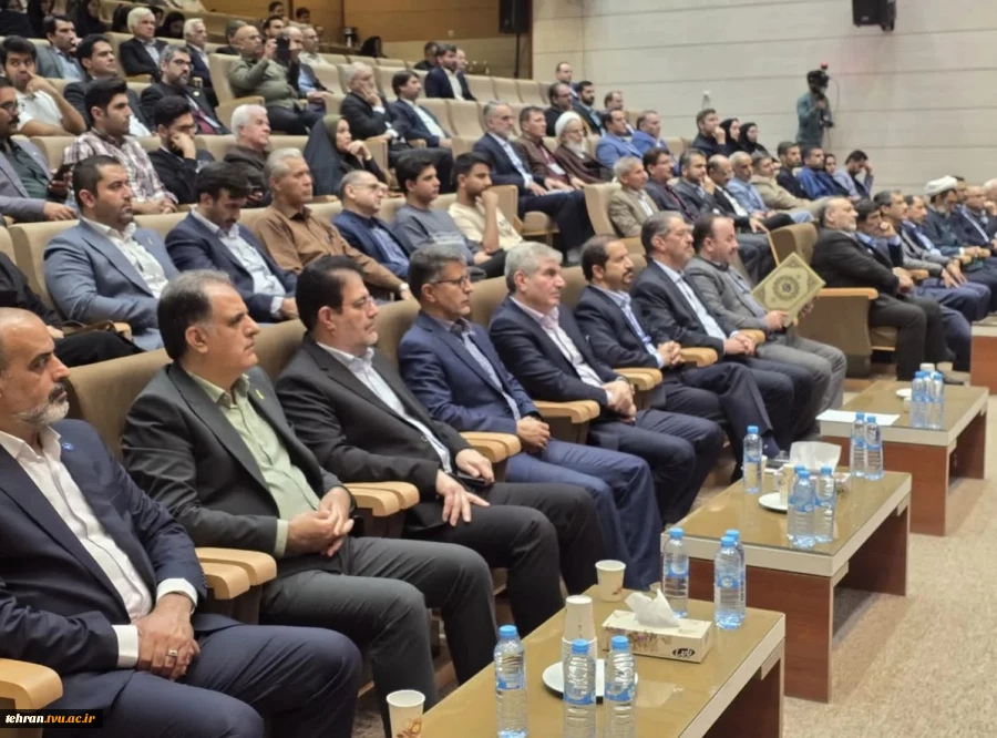 رئیس دانشگاه ملی مهارت در آیین اختتامیه سومین همایش ملی مهارت‌افزایی، هدایت شغلی و صلاحیت حرفه‌ای در آموزش عالی کشور:
امروز مهارت نه یک انتخاب بلکه یک ضرورت اجتناب‌ناپذیر است/ مسیر توسعه اقتصادی کشور از تربیت نیروهای توانمند و اشتغال‌پذیر می‌گذرد/ جوانان