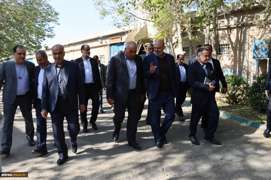 نشست مشترک اعضای کمیسیون آموزش و تحقیقات مجلس شورای اسلامی و هیئت رئیسه دانشگاه ملی مهارت/ حمایت کمیسیون از دانشگاه ملی مهارت برای عضویت در شورای عالی آموزش و تربیت فنی، حرفه‌ای و مهارتی 26