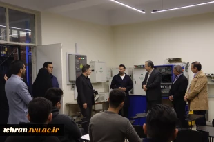 بازدید میدانی و نشست تخصصی کارگروه ساختار سازمانی دانشگاه ملی مهارت در دانشکده فنی انقلاب اسلامی تهران؛

گامی در مسیر ارتقای کارایی و تخصصی‌سازی ساختار واحدهای استانی و مراکز تابعه به گزارش روابط عمومی دانشگاه ملی مهارت استان تهران 6