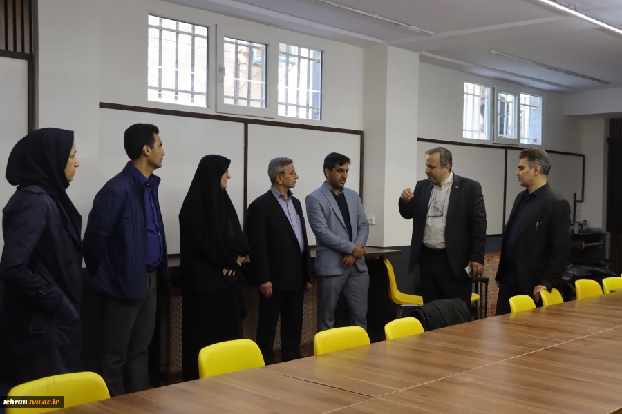 بازدید میدانی و نشست تخصصی کارگروه ساختار سازمانی دانشگاه ملی مهارت در دانشکده فنی انقلاب اسلامی تهران؛

گامی در مسیر ارتقای کارایی و تخصصی‌سازی ساختار واحدهای استانی و مراکز تابعه به گزارش روابط عمومی دانشگاه ملی مهارت استان تهران 5