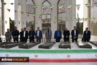 با حضور مقامات کشوری، لشکری، خانواده‌های معظم شهدا و دانشجویان برگزار شد؛
آیین گرامی‌داشت سالگرد شهادت سرلشکر شهید حسن طهرانی مقدم و یادواره ۳۱۱ دانشجوی شهید دانشگاه ملی مهارت 8