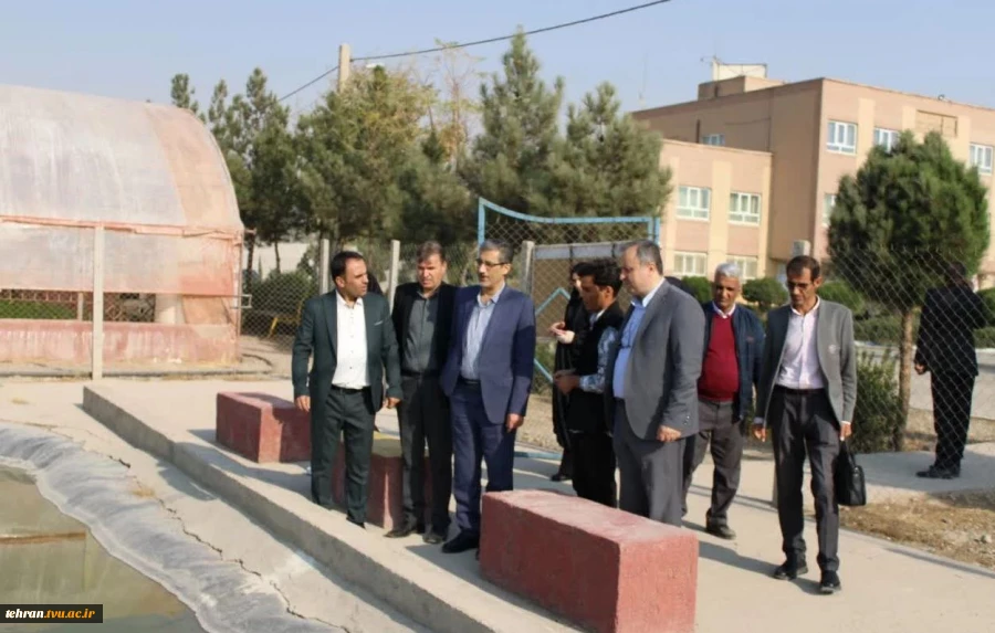 افتتاح کلینیک تخصصی گیاه پزشکی و کلنگ زنی سوله کارگاه ماشین آلات کشاورزی دانشکده ملی مهارت کشاورزی پاکدشت با حضور مسئولین محترم دانشگاه ملی مهارت و شهرستان پاکدشت 11