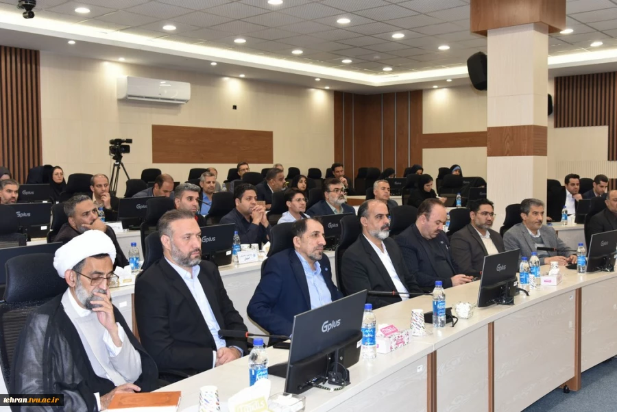 دکتر خضری در نشست تخصصی مدیران روابط عمومی دانشگاه ملی مهارت:

روابط عمومی‌ها چشم بینا، گوش شنوا و زبان گویای سازمان هستند 2