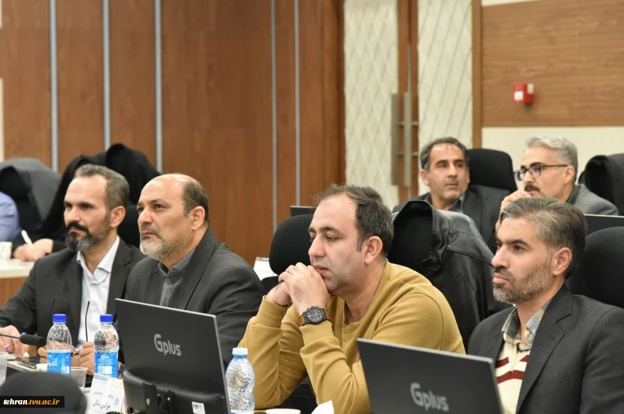 دکتر زمانی در نشست تخصصی مدیران روابط عمومی دانشگاه ملی مهارت:

آموزش‌های مهارتی حلقه مستحکم در زنجیره توسعه اقتصادی و اجتماعی کشور است. 4