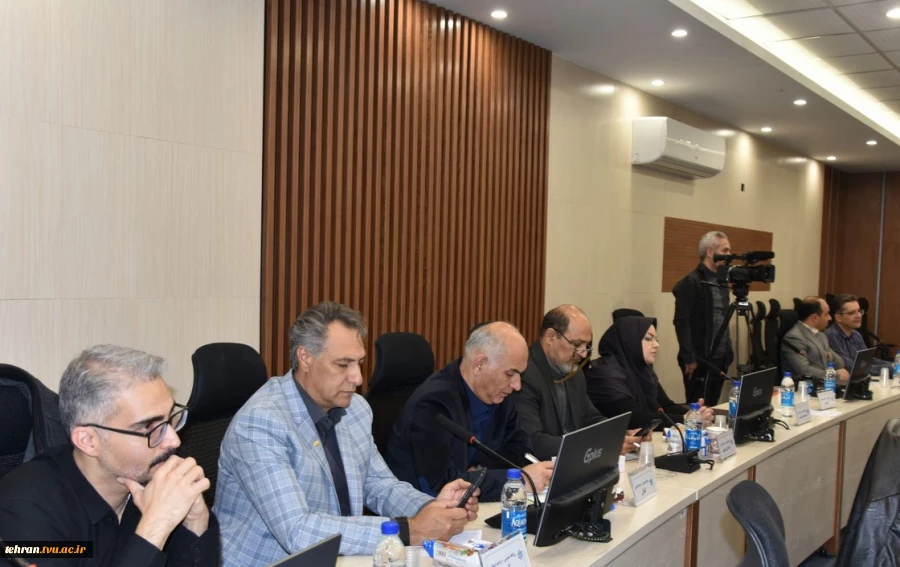 دکتر زمانی در نشست تخصصی مدیران روابط عمومی دانشگاه ملی مهارت:

آموزش‌های مهارتی حلقه مستحکم در زنجیره توسعه اقتصادی و اجتماعی کشور است. 7