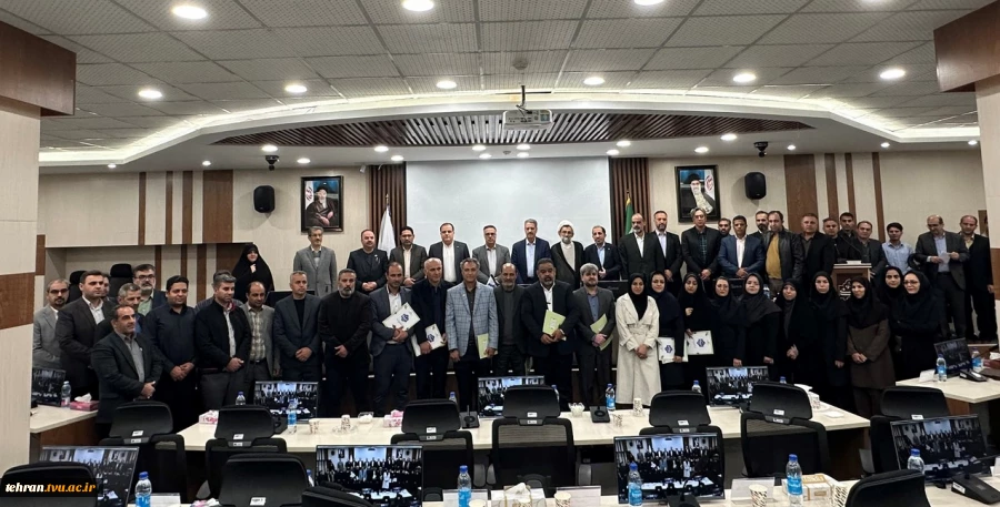 دکتر زمانی در نشست تخصصی مدیران روابط عمومی دانشگاه ملی مهارت:

آموزش‌های مهارتی حلقه مستحکم در زنجیره توسعه اقتصادی و اجتماعی کشور است. 7