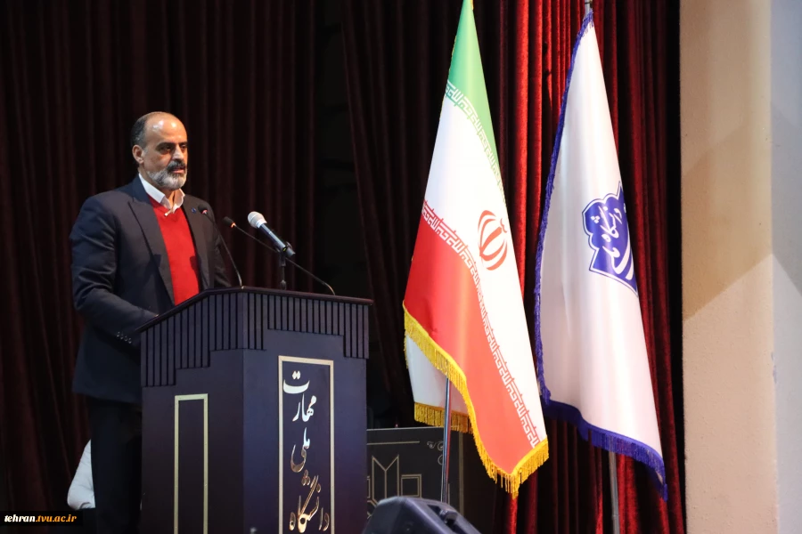 همزمان با فرارسیدن شانزدهم آذرماه؛

آئین گرامیداشت روز دانشجو با حضور معاون اداری، مالی و مدیریت منابع و مسئول نهاد نمایندگی مقام معظم رهبری(مدظله العالی) در دانشگاه ملی مهارت در دانشکده فنی انقلاب اسلامی تهران برگزار شد. 2