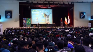 همزمان با فرارسیدن شانزدهم آذرماه؛

آئین گرامیداشت روز دانشجو با حضور معاون اداری، مالی و مدیریت منابع و مسئول نهاد نمایندگی مقام معظم رهبری(مدظله العالی) در دانشگاه ملی مهارت در دانشکده فنی انقلاب اسلامی تهران برگزار شد. 3