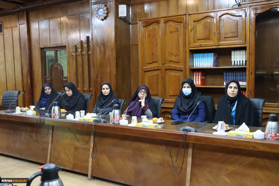 برگزاری مراسم نکوداشت ولادت با سعادت حضرت فاطمه زهرا(س) و بزرگداشت مقام زن و تقدیر از بانوان شاغل در دانشکده فنی انقلاب اسلامی با حضور رییس دانشگاه ملی مهارت استان تهران 2