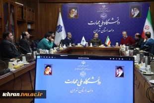 دیدار مسئولان گروه صنعتی ایران‌خودرو با رئیس دانشگاه ملی مهارت استان تهران در دانشکده فنی انقلاب اسلامی 2