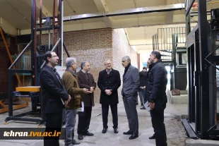 دیدار مسئولان گروه صنعتی ایران‌خودرو با رئیس دانشگاه ملی مهارت استان تهران در دانشکده فنی انقلاب اسلامی 14