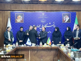 با حضور دکتر مهرداد احمدی معاون پژوهش و فناوری دانشگاه ملی مهارت؛ 

مراسم گرامی‌داشت هفته پژوهش و فناوری و تجلیل از پژوهشگران، فناوران و نوآوران دانشگاه ملی مهارت استان تهران برگزار شد 4