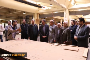 در آستانه ۲۲ بهمن، سالروز پیروزی شکوهمند انقلاب اسلامی؛ 

معاون وزیر علوم، تحقیقات و فناوری و رییس سازمان امور دانشجویان از دانشکده ملی مهارت انقلاب اسلامی تهران بازدید کرد 2