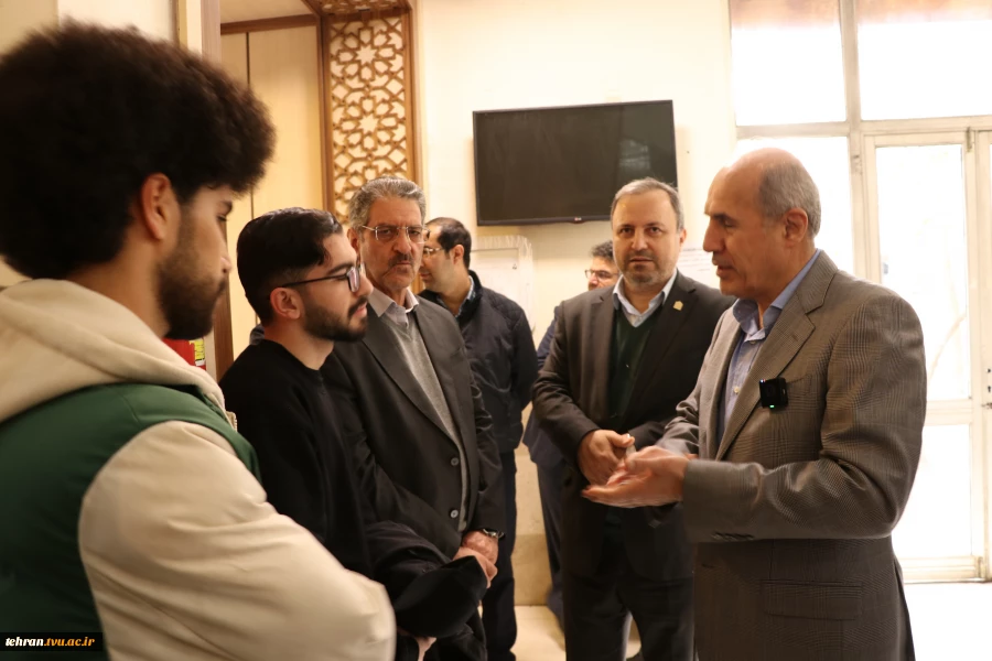 در آستانه ۲۲ بهمن، سالروز پیروزی شکوهمند انقلاب اسلامی؛ 

معاون وزیر علوم، تحقیقات و فناوری و رییس سازمان امور دانشجویان از دانشکده ملی مهارت انقلاب اسلامی تهران بازدید کرد 2