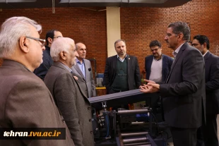 در آستانه ۲۲ بهمن، سالروز پیروزی شکوهمند انقلاب اسلامی؛ 

معاون وزیر علوم، تحقیقات و فناوری و رییس سازمان امور دانشجویان از دانشکده ملی مهارت انقلاب اسلامی تهران بازدید کرد 6
