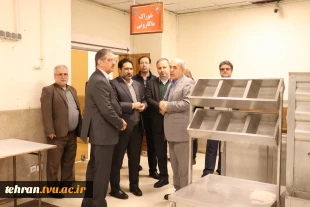 در آستانه ۲۲ بهمن، سالروز پیروزی شکوهمند انقلاب اسلامی؛ 

معاون وزیر علوم، تحقیقات و فناوری و رییس سازمان امور دانشجویان از دانشکده ملی مهارت انقلاب اسلامی تهران بازدید کرد 4