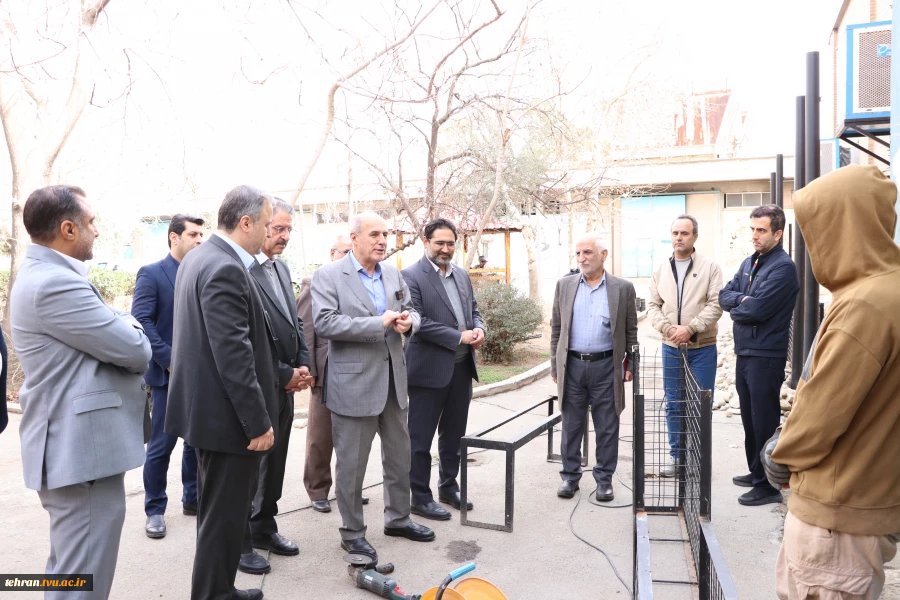 در آستانه ۲۲ بهمن، سالروز پیروزی شکوهمند انقلاب اسلامی؛ 

معاون وزیر علوم، تحقیقات و فناوری و رییس سازمان امور دانشجویان از دانشکده ملی مهارت انقلاب اسلامی تهران بازدید کرد 8