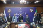 با حضور معاون آموزشی، معاون فرهنگی و دانشجویی و مسئول نهاد مقام معظم رهبری(مدظله) در دانشگاه ملی مهارت کشور؛

 مراسم تکریم و معارفه سرپرست دانشگاه ملی مهارت واحد استانی تهران و دانشکده فنی انقلاب اسلامی برگزار شد 5