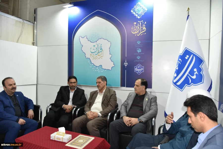 با حضور دکتر زمانی افتتاح شد؛

بخش دانشگاهی سی و سومین نمایشگاه بین‌المللی قرآن کریم با میزبانی دانشگاه ملی مهارت 5