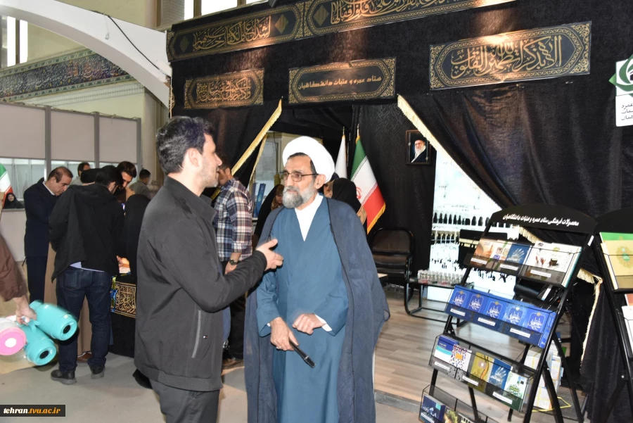 با حضور دکتر زمانی افتتاح شد؛

بخش دانشگاهی سی و سومین نمایشگاه بین‌المللی قرآن کریم با میزبانی دانشگاه ملی مهارت 7